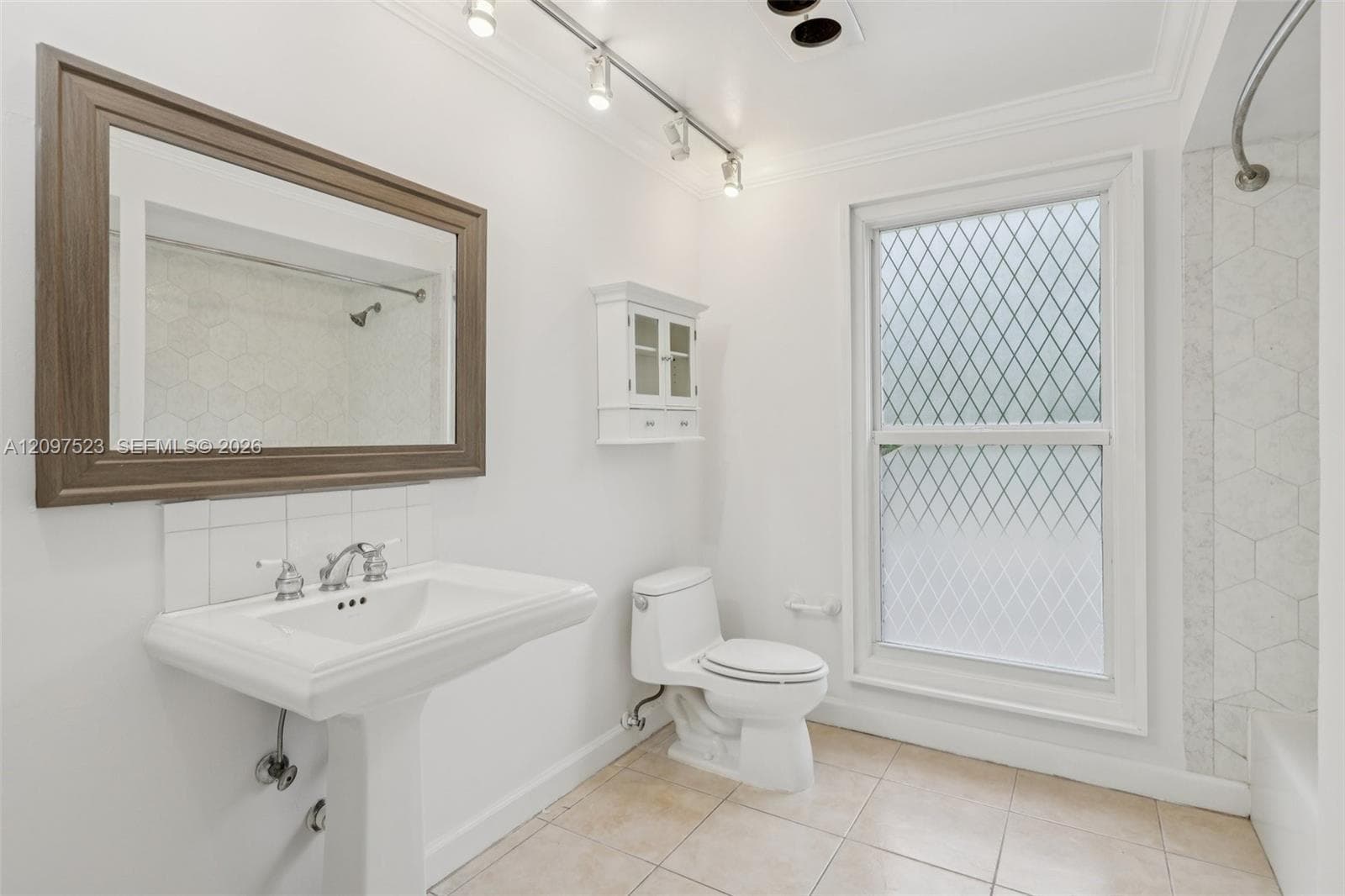 461 N Ocean Blvd 0050 photo 24
