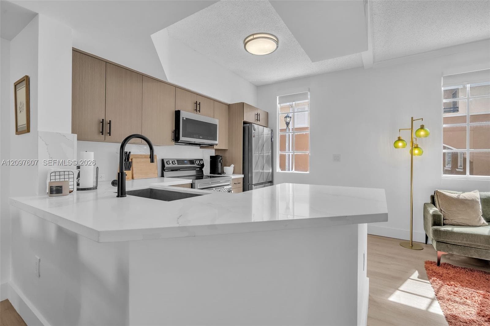 2921 NE 185th St (Remodeled) 1203 photo 3