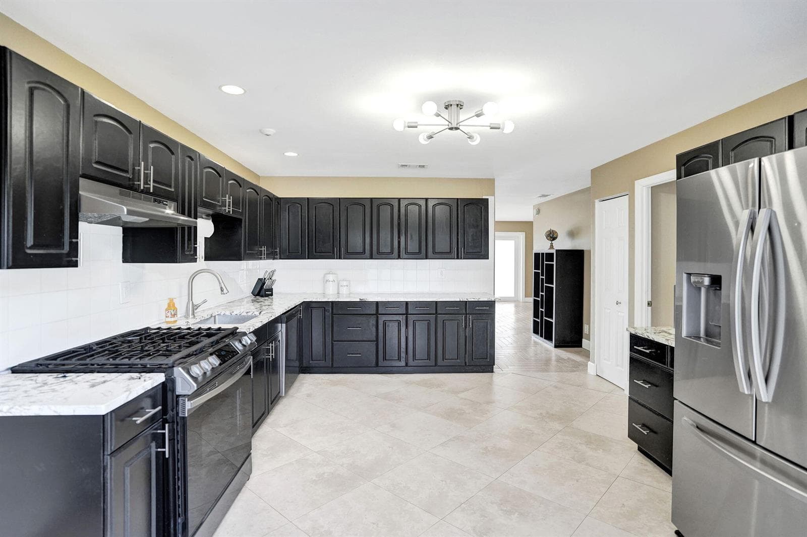 5958 TRIPHAMMER Road photo 12