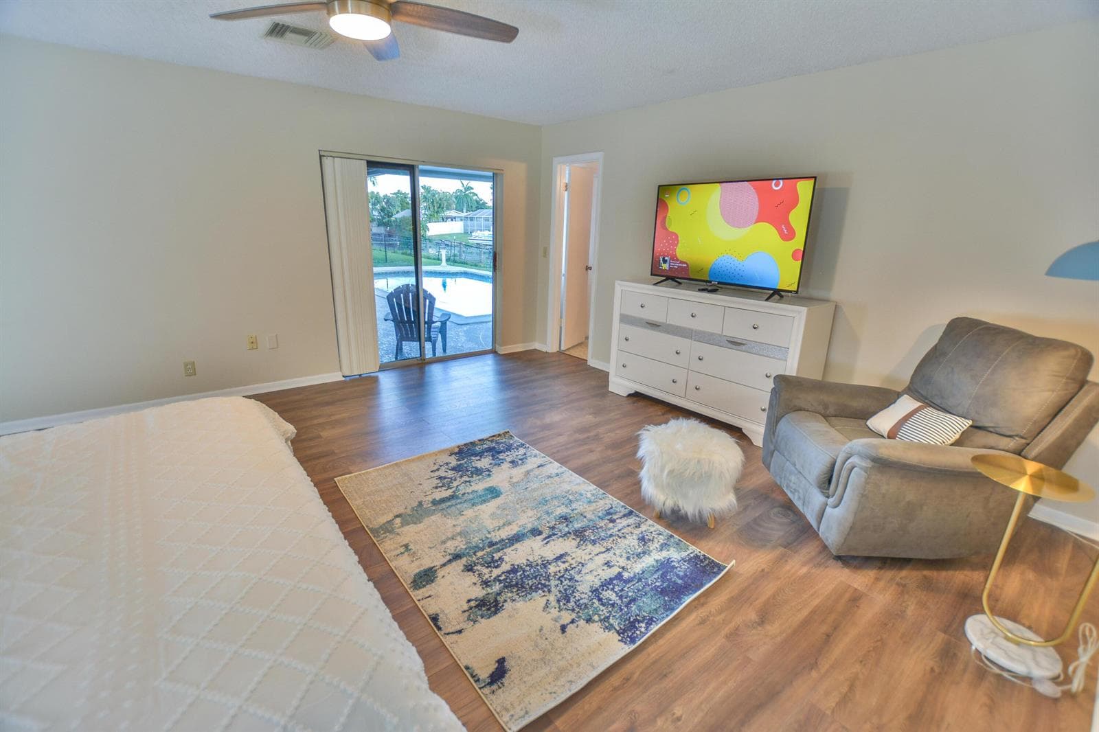 1210 SW 26th Avenue photo 8