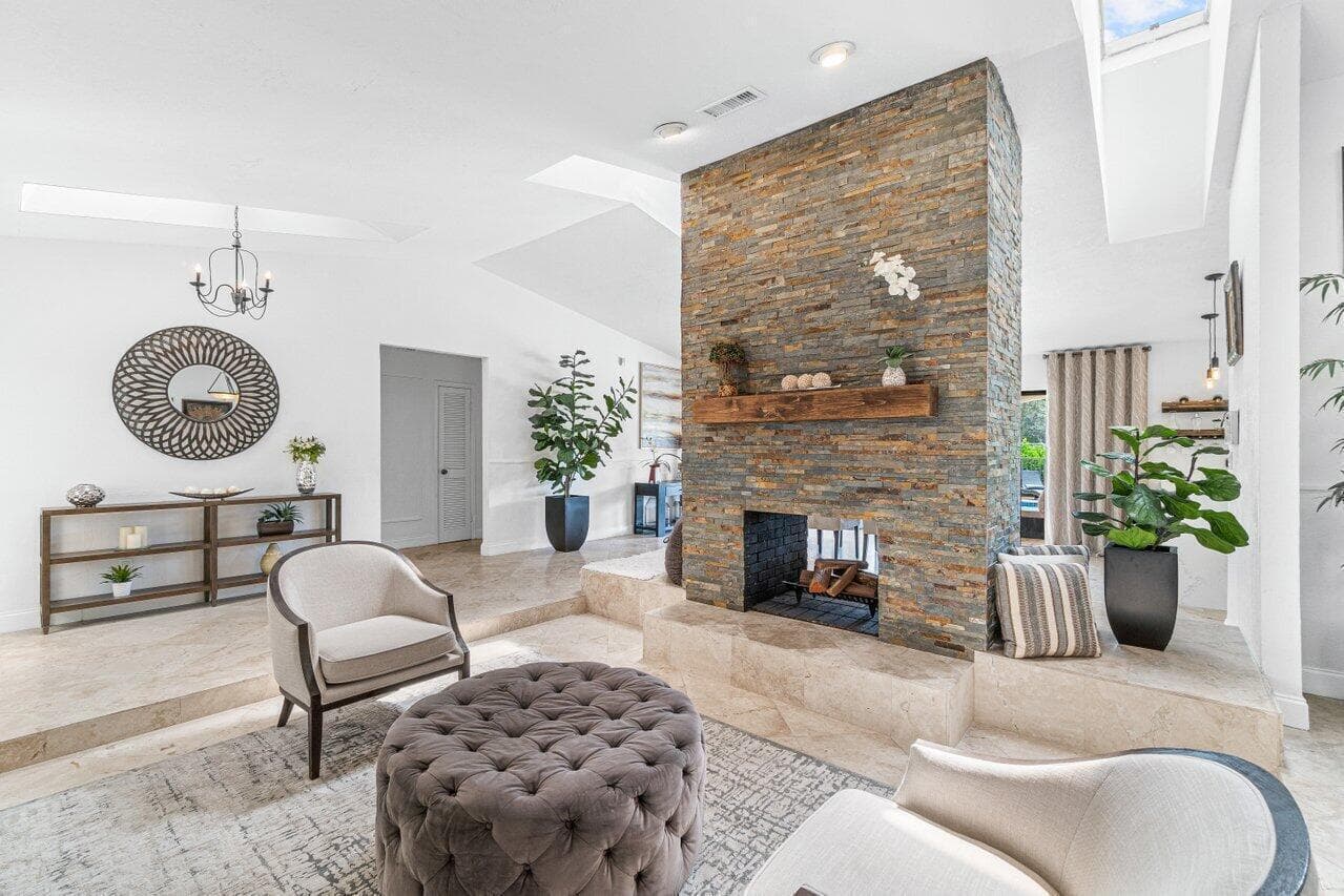 2276 NW 36th Street photo 5