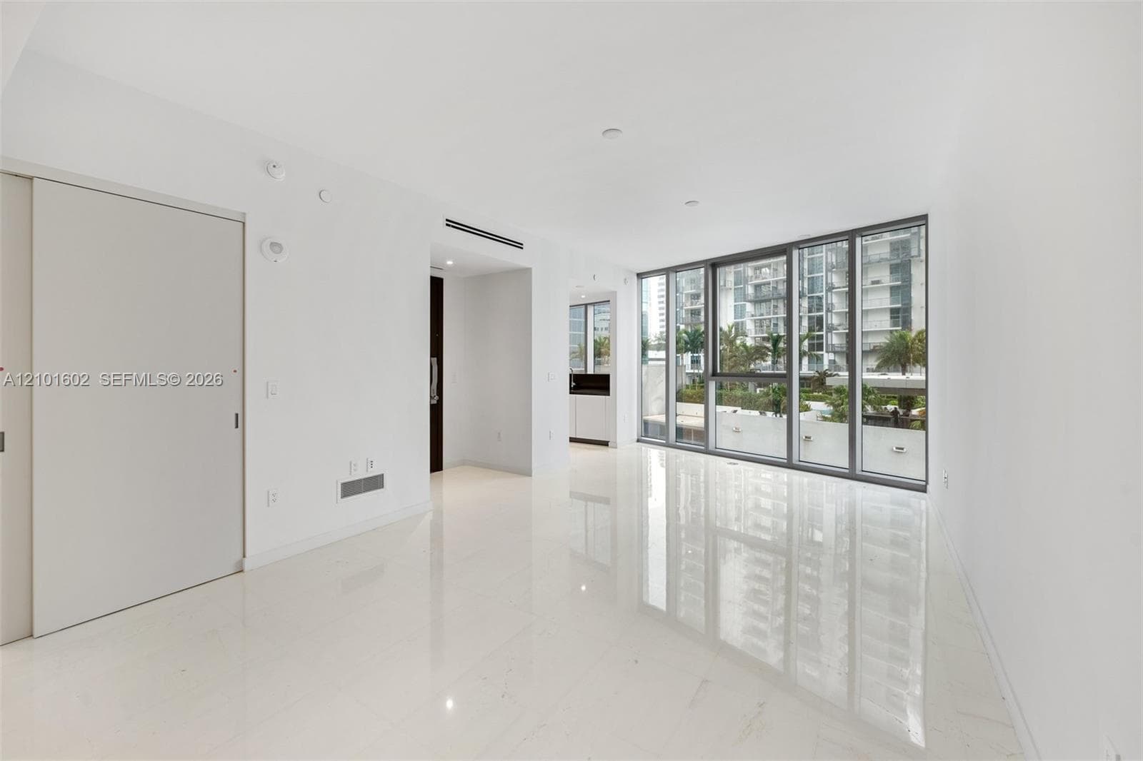 300 Biscayne Boulevard Way 1205C photo 20