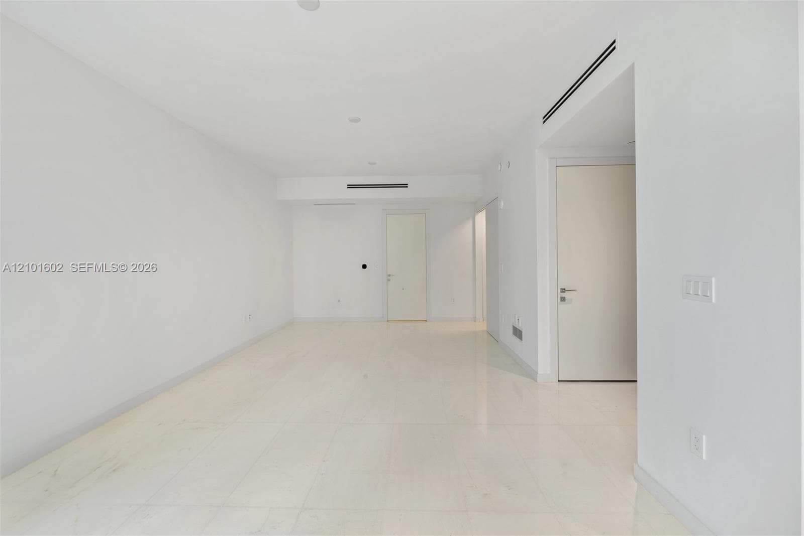 300 Biscayne Boulevard Way 1205C photo 21