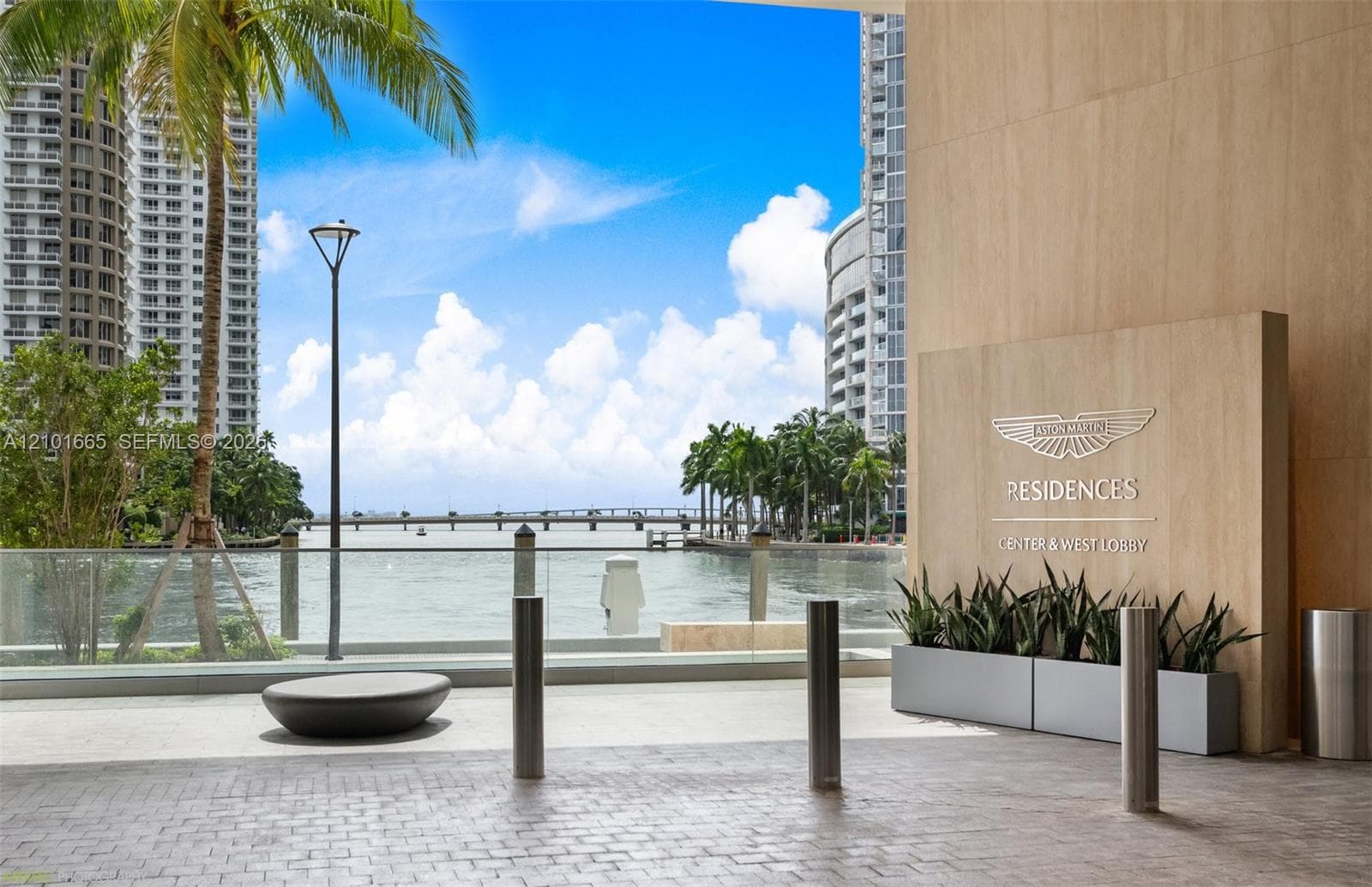 300 Biscayne Boulevard Way 1205C photo 3