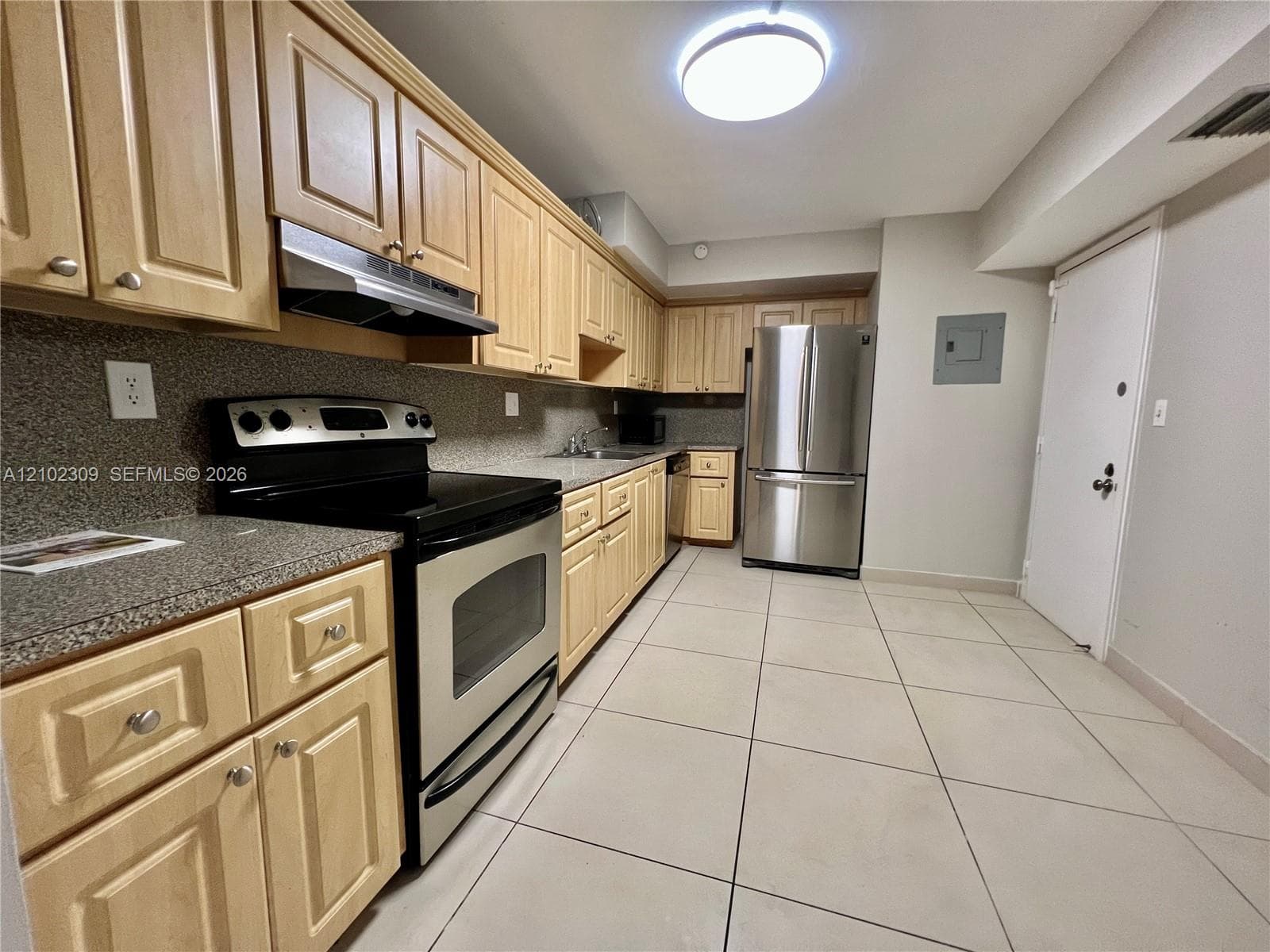 600 Three Islands Blvd 505 photo 11