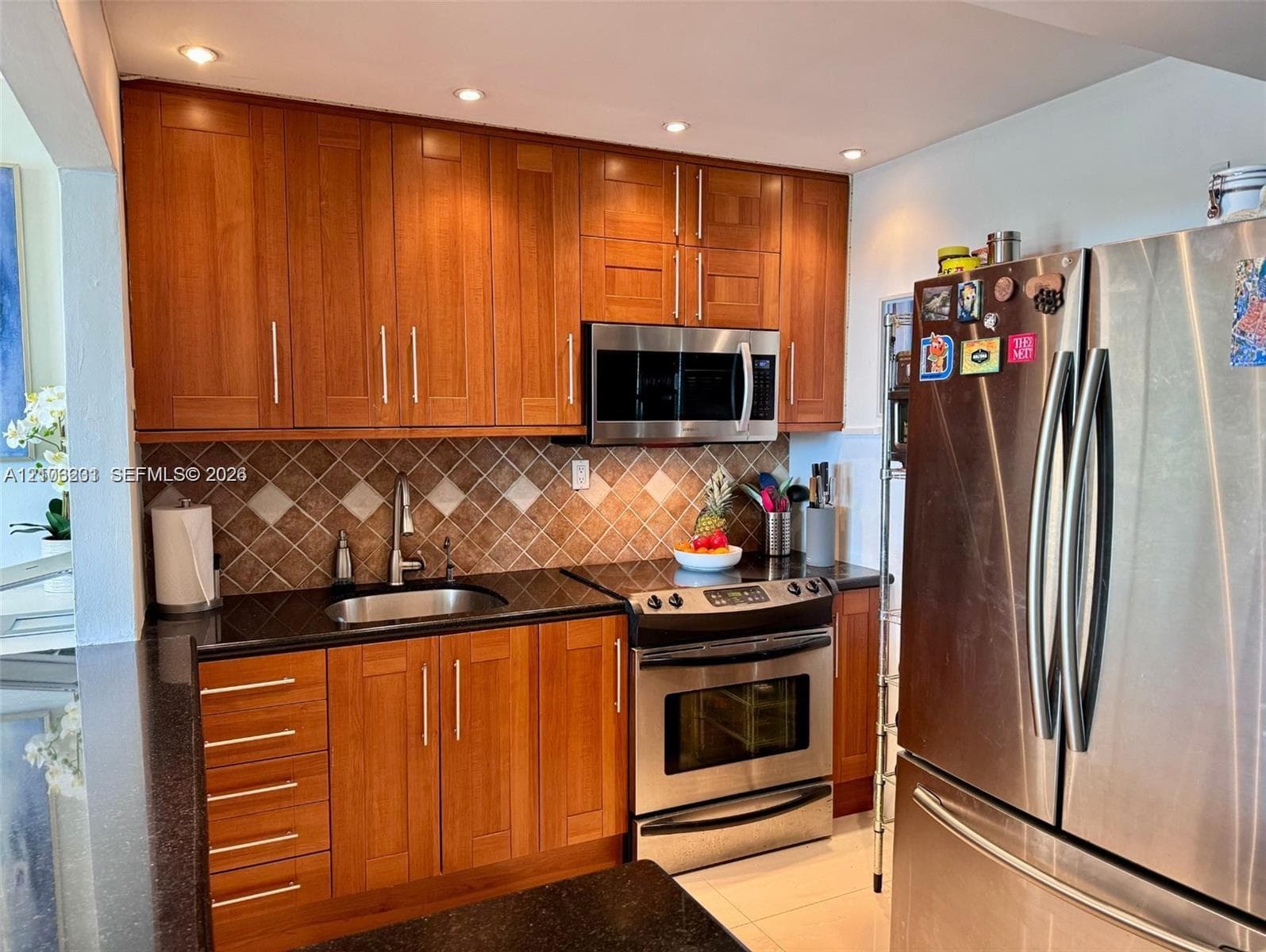 5401 Collins Ave 1229 photo 9