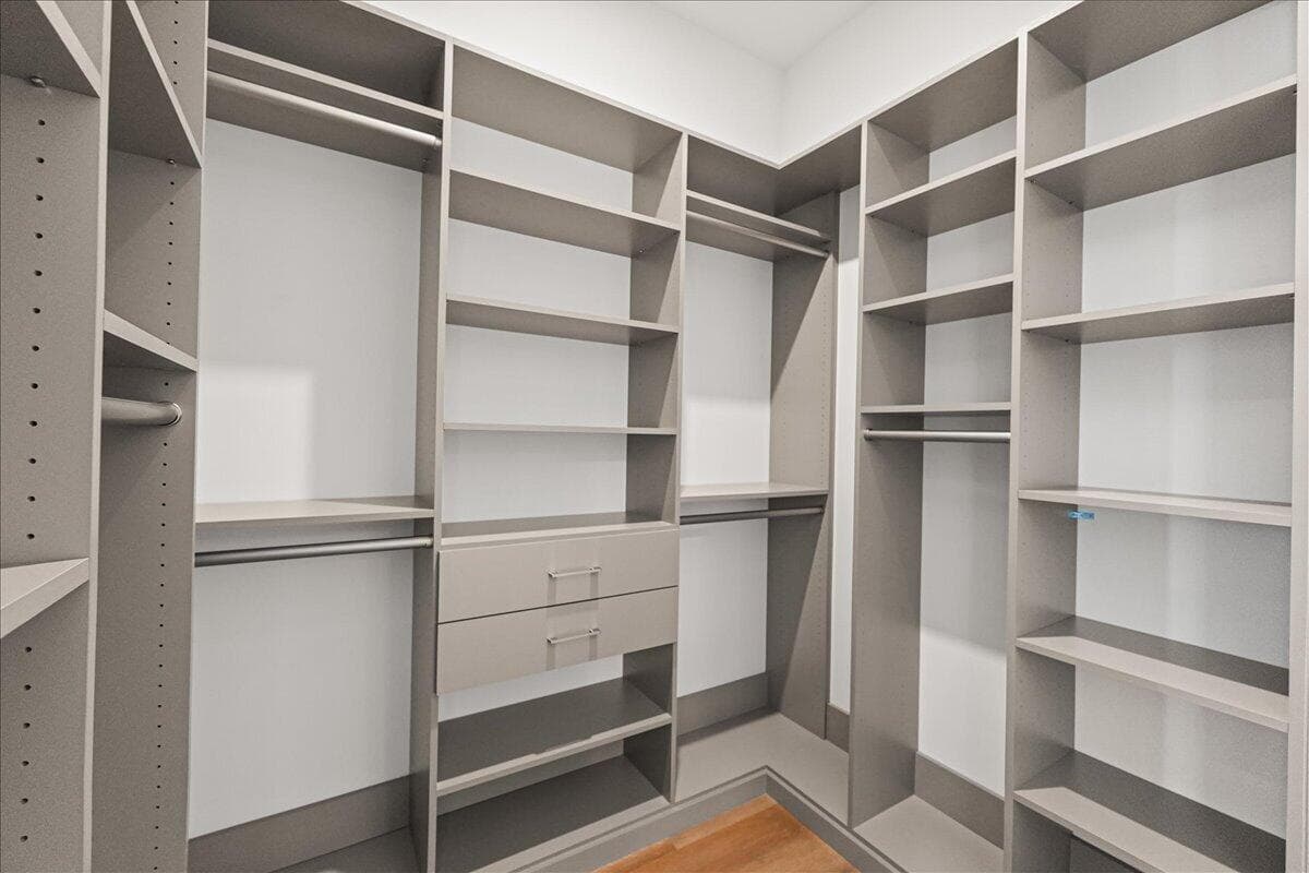 220 LAKE SHORE Drive 2406 photo 17