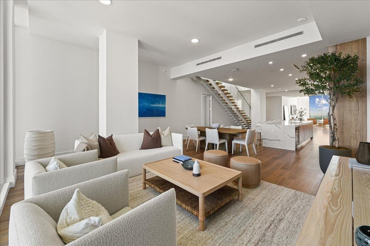220 LAKE SHORE Drive 2406 photo 10