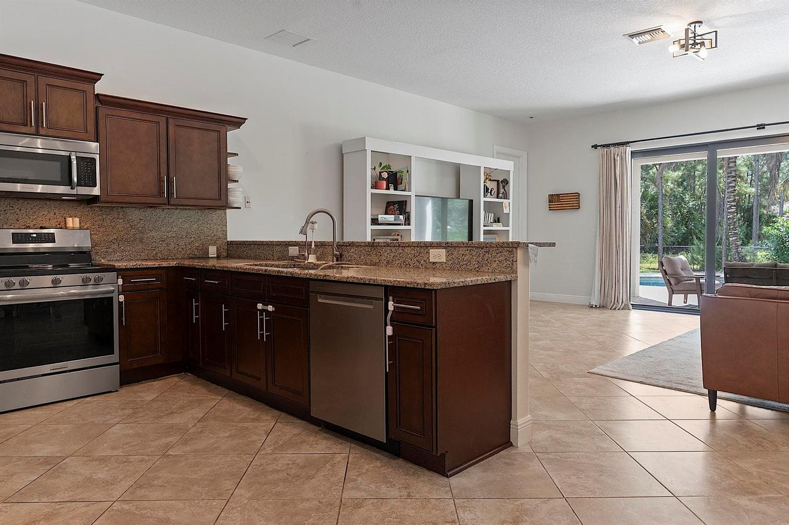 17226 72nd Road N photo 12