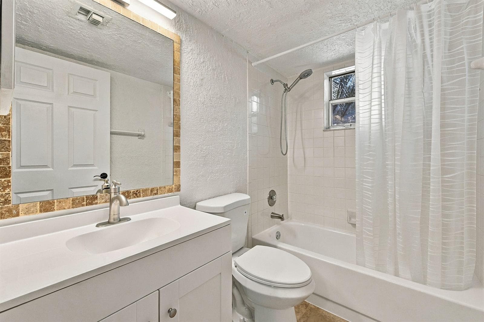 717 Gardens Drive 206 photo 22