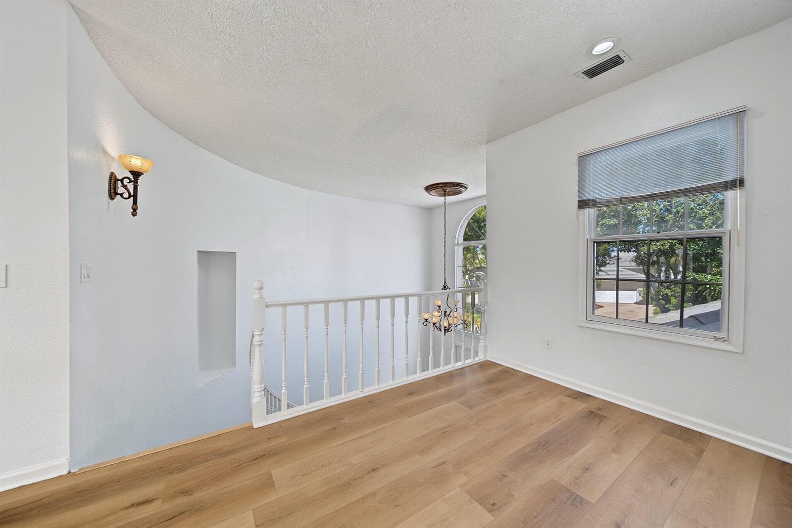 7756 Travelers Tree Drive photo 23