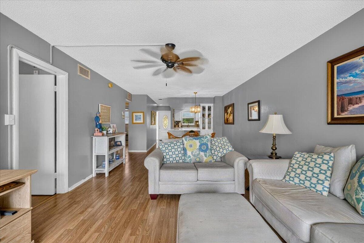 333 NE 19TH Avenue 203 photo 8