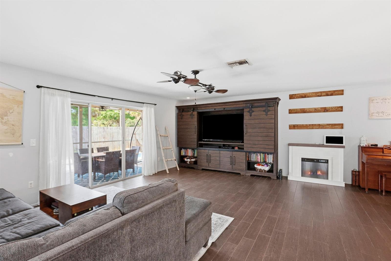 22977 SW 56TH Avenue photo 9