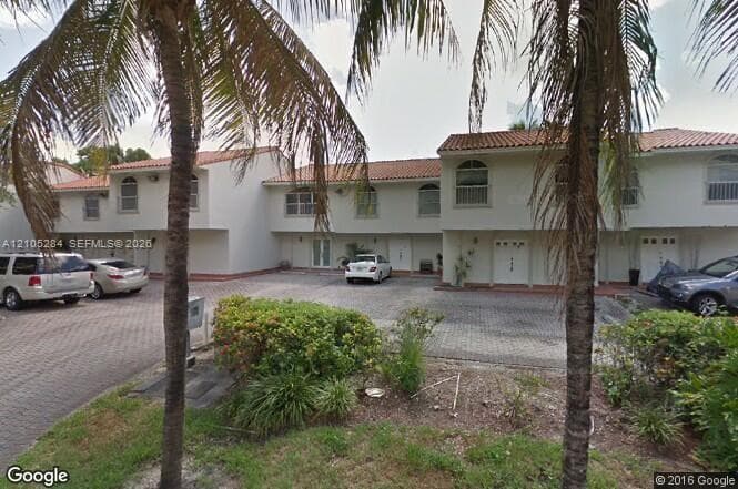 16529 NE 26th Ave 4A photo 1