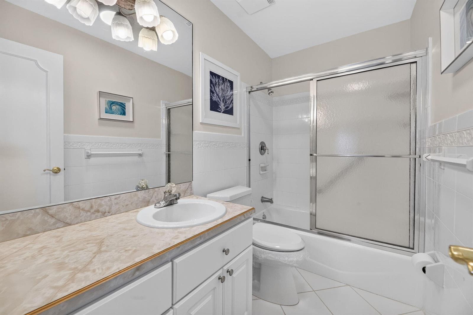 1111 N RIVERSIDE Drive 401 photo 24