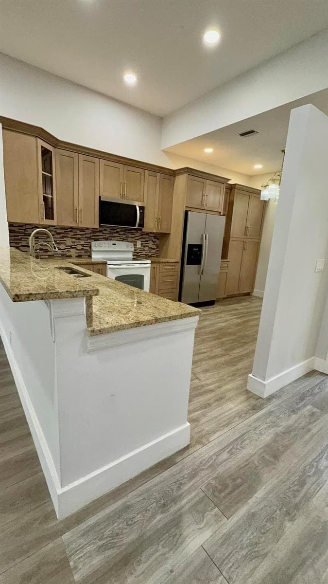 3031 CASA RIO Court photo 3