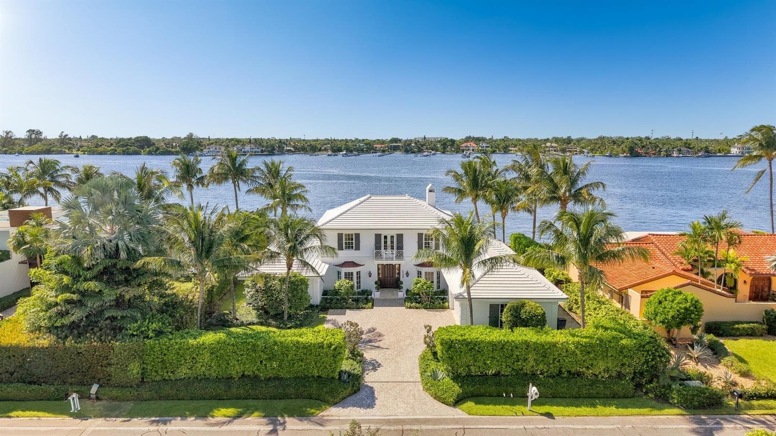 2284 Ibis Isle Road W photo 2