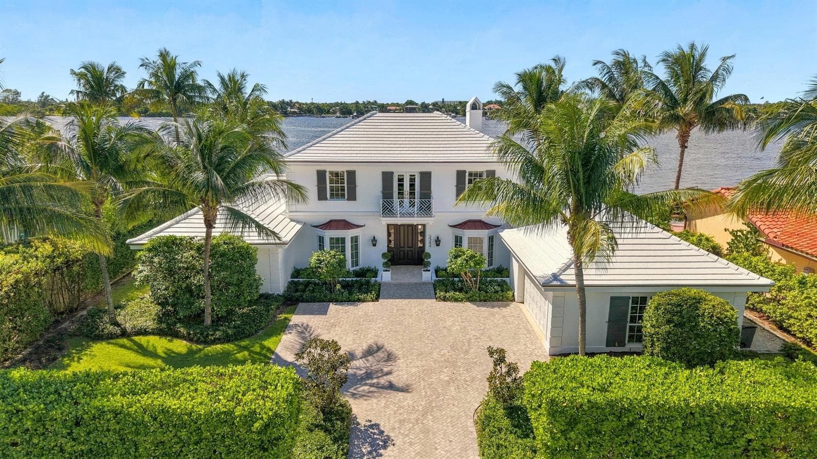 2284 Ibis Isle Road W photo 1