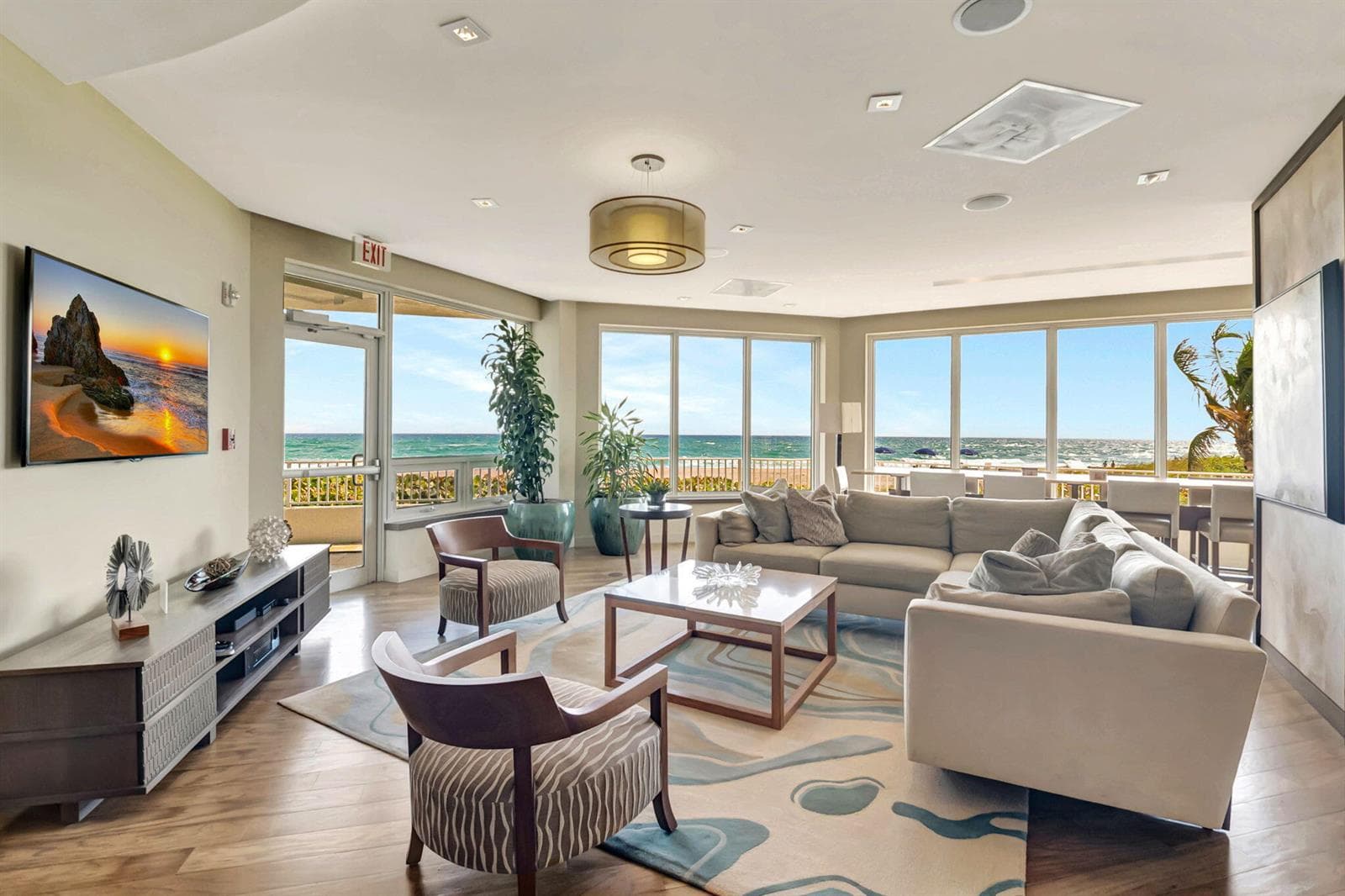 550 S Ocean Boulevard 602 photo 21