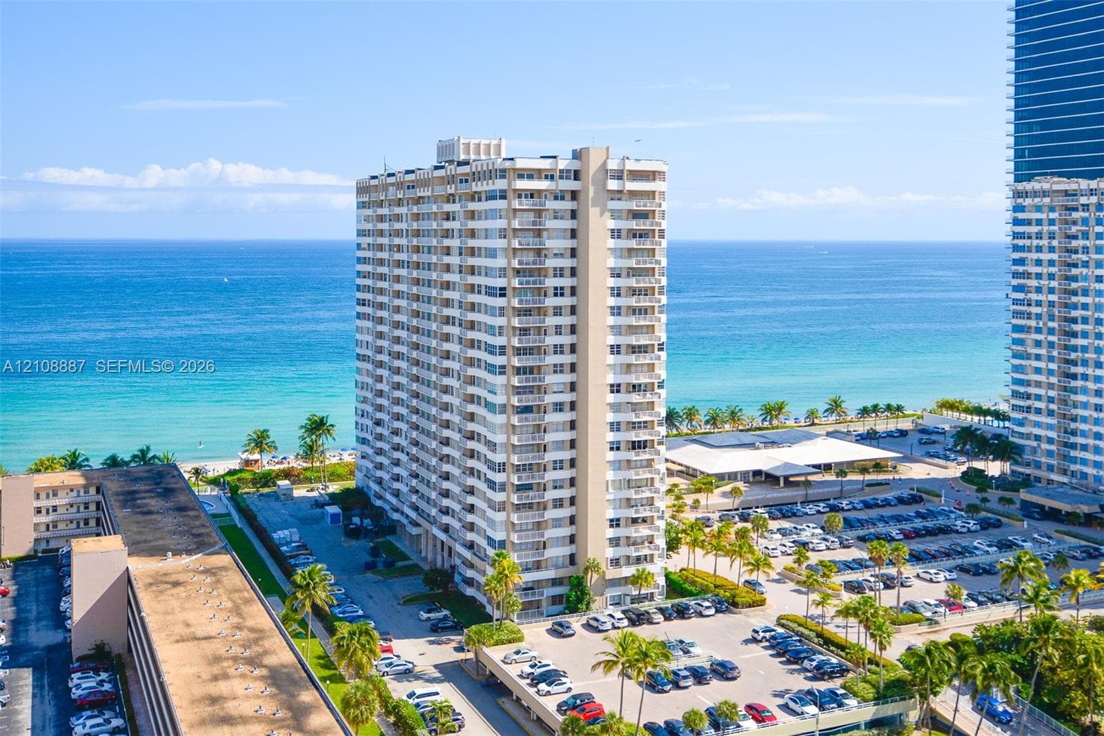 1950 S Ocean Dr 18Q photo 1