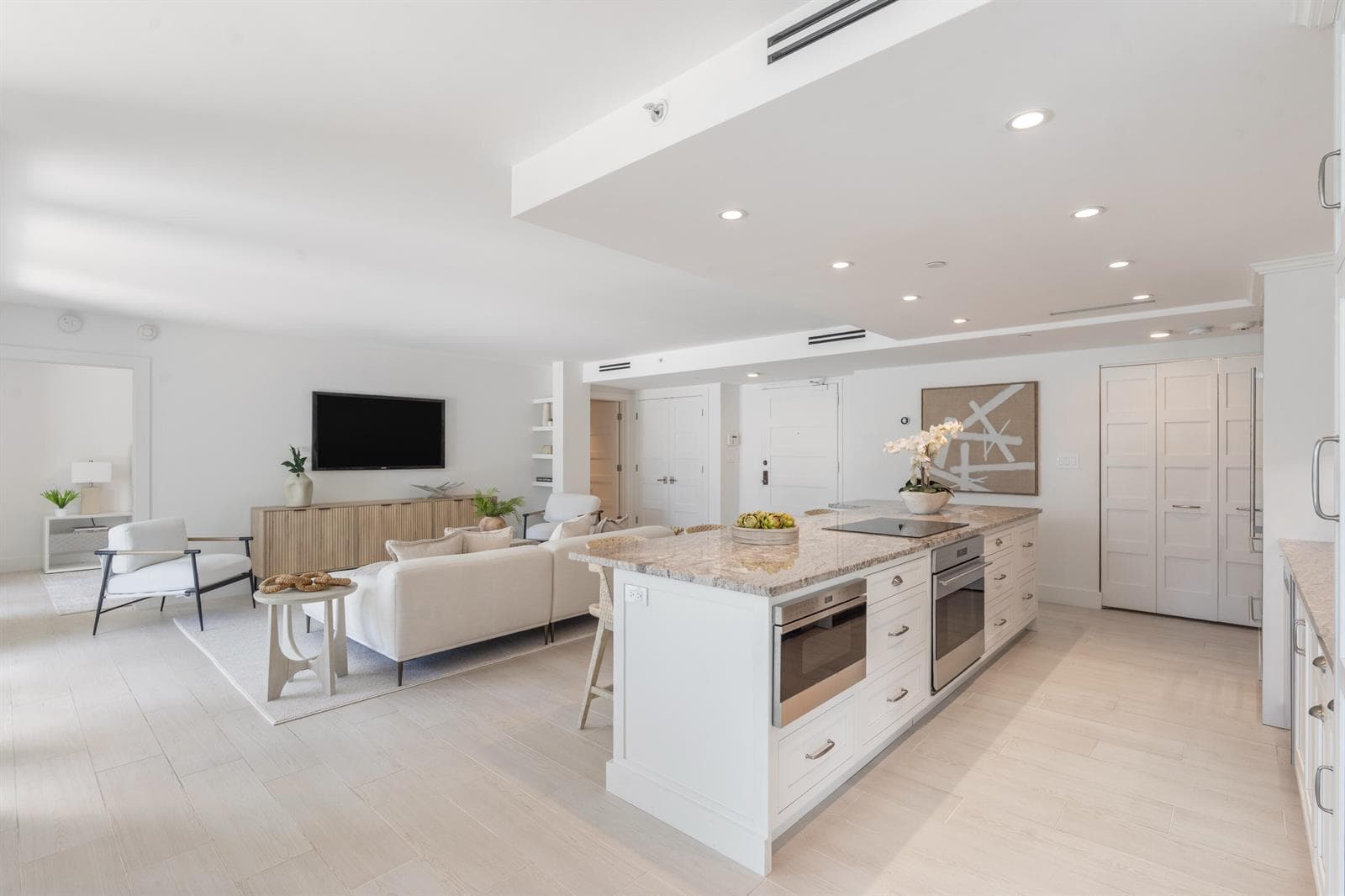 120 SE 5th Avenue 219 photo 8
