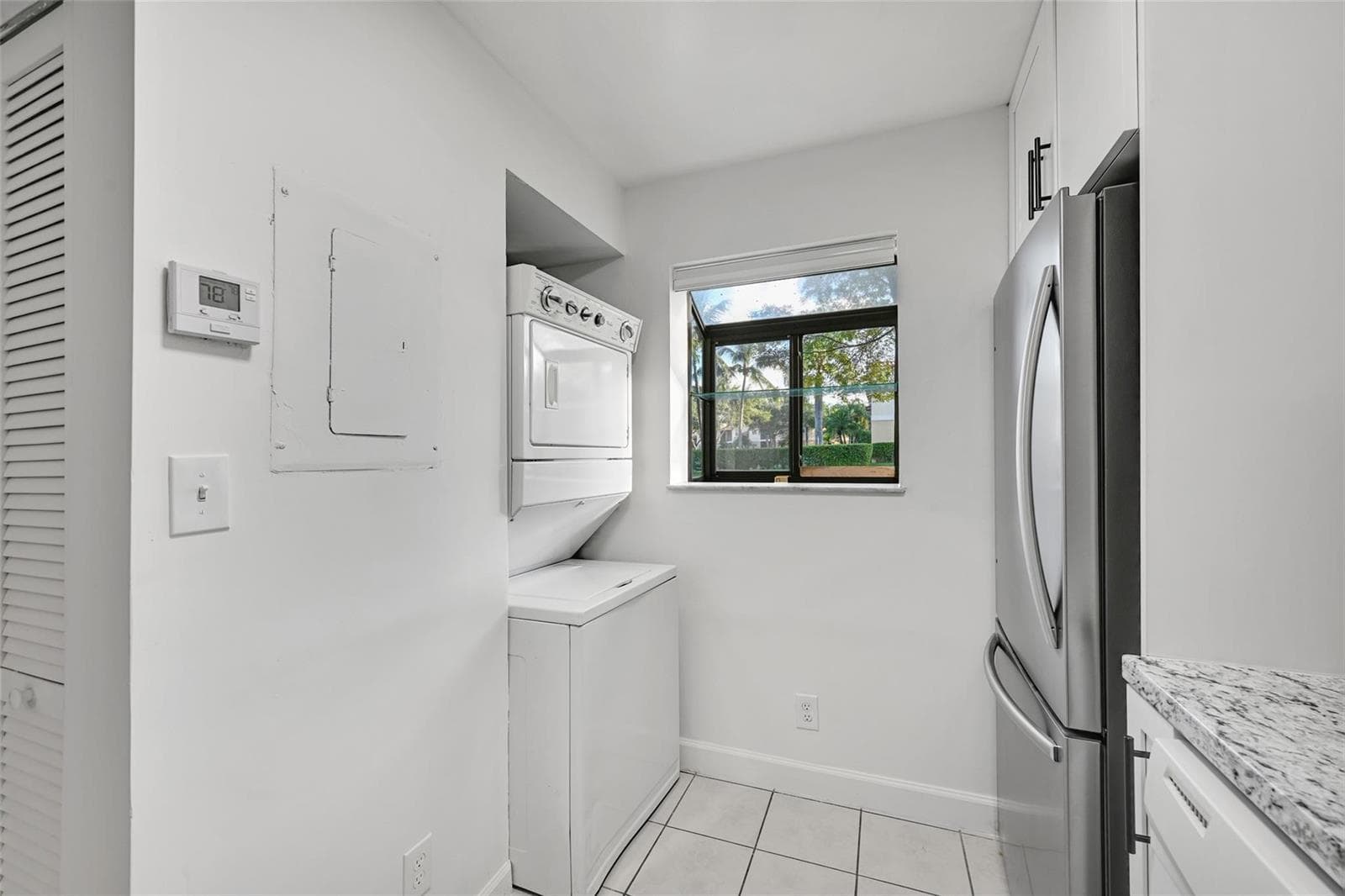 109 Gardens Drive 103 photo 12