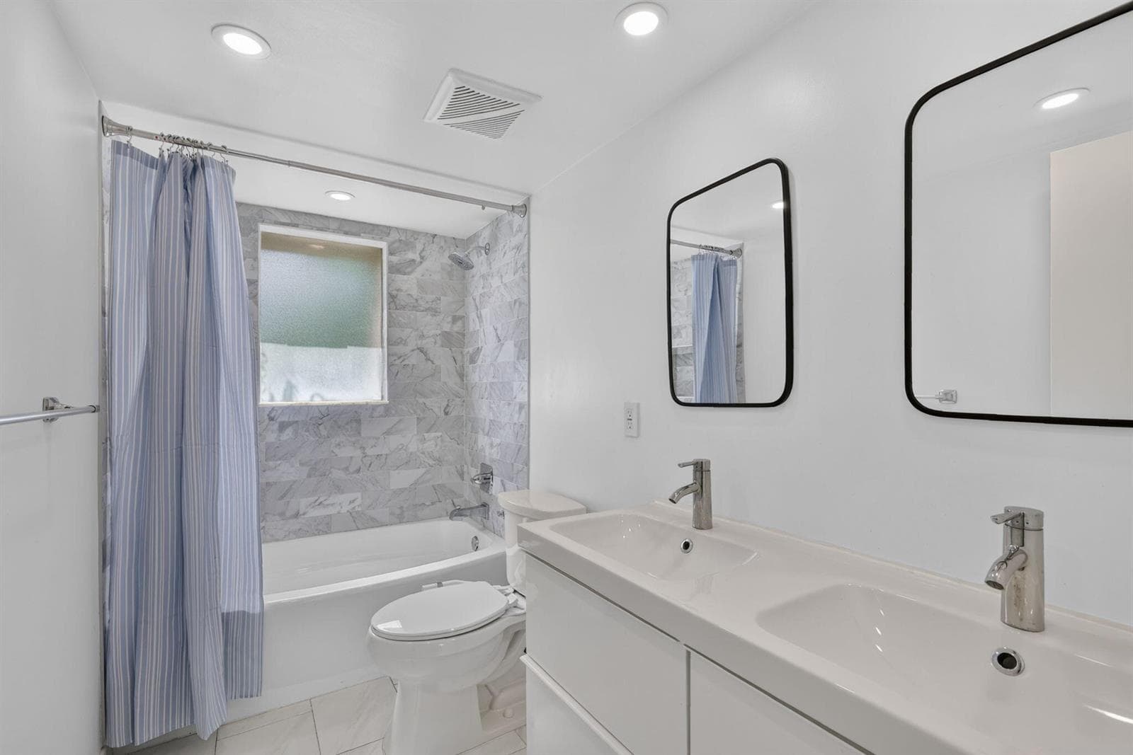 3107 N Palm Aire Drive photo 22