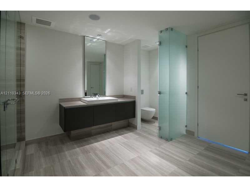 3250 NE 188 STREET 905 photo 24