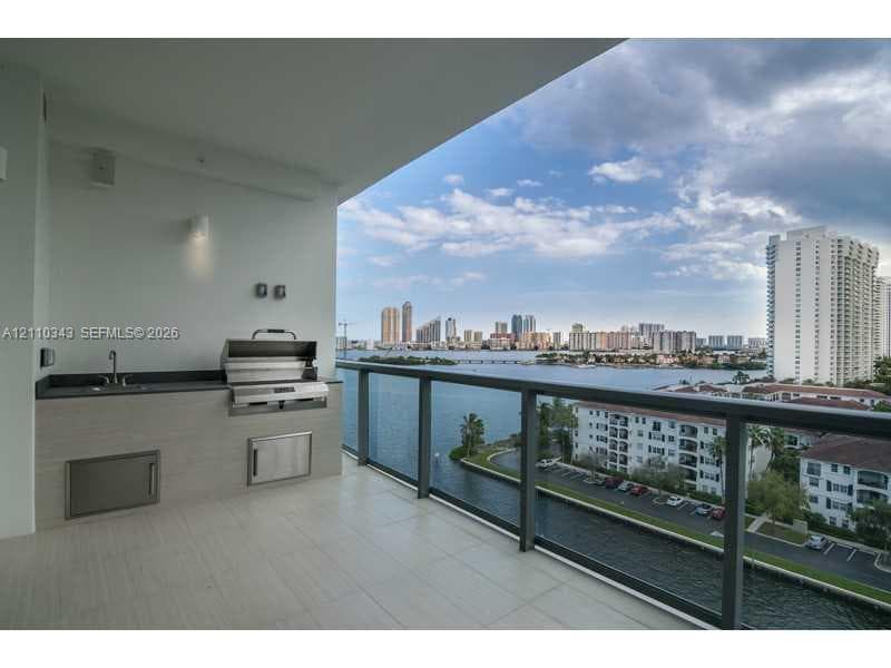 3250 NE 188 STREET 905 photo 15