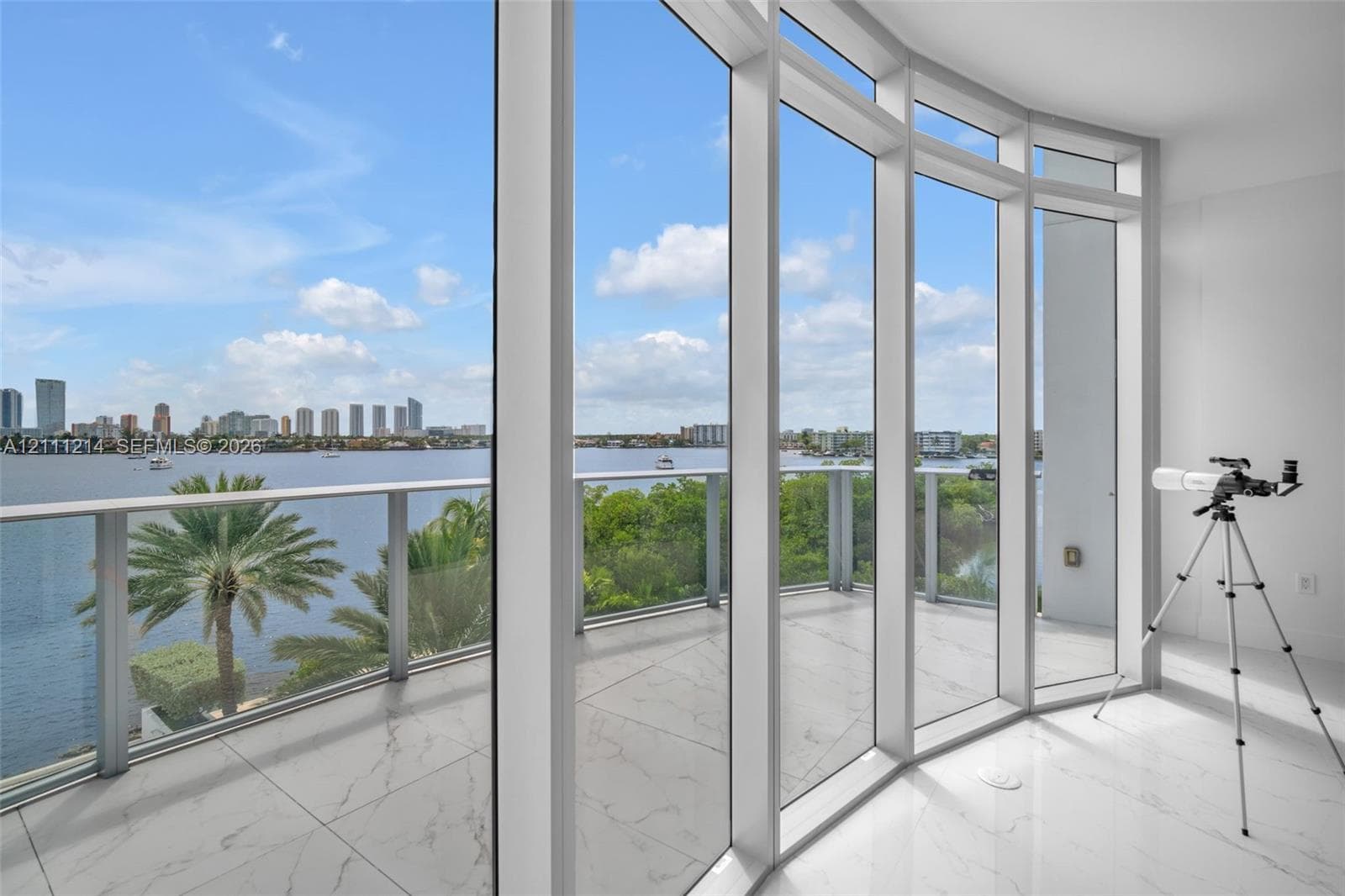 17111 Biscayne Blvd 411 photo 10