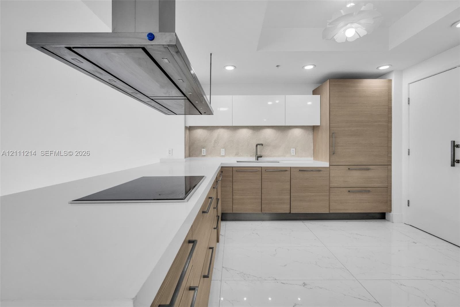 17111 Biscayne Blvd 411 photo 18