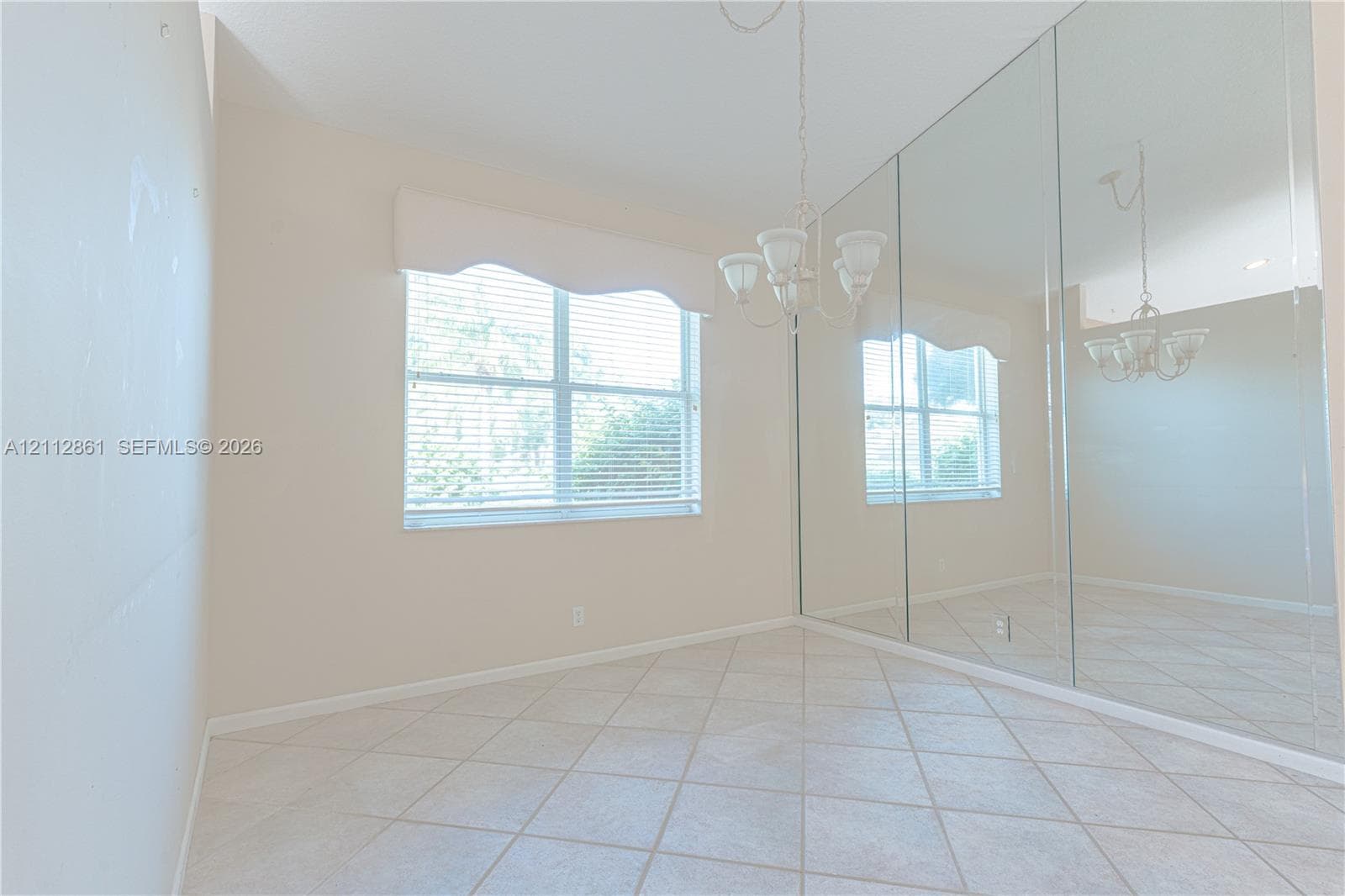 1528 SE Holyrood Ln photo 11
