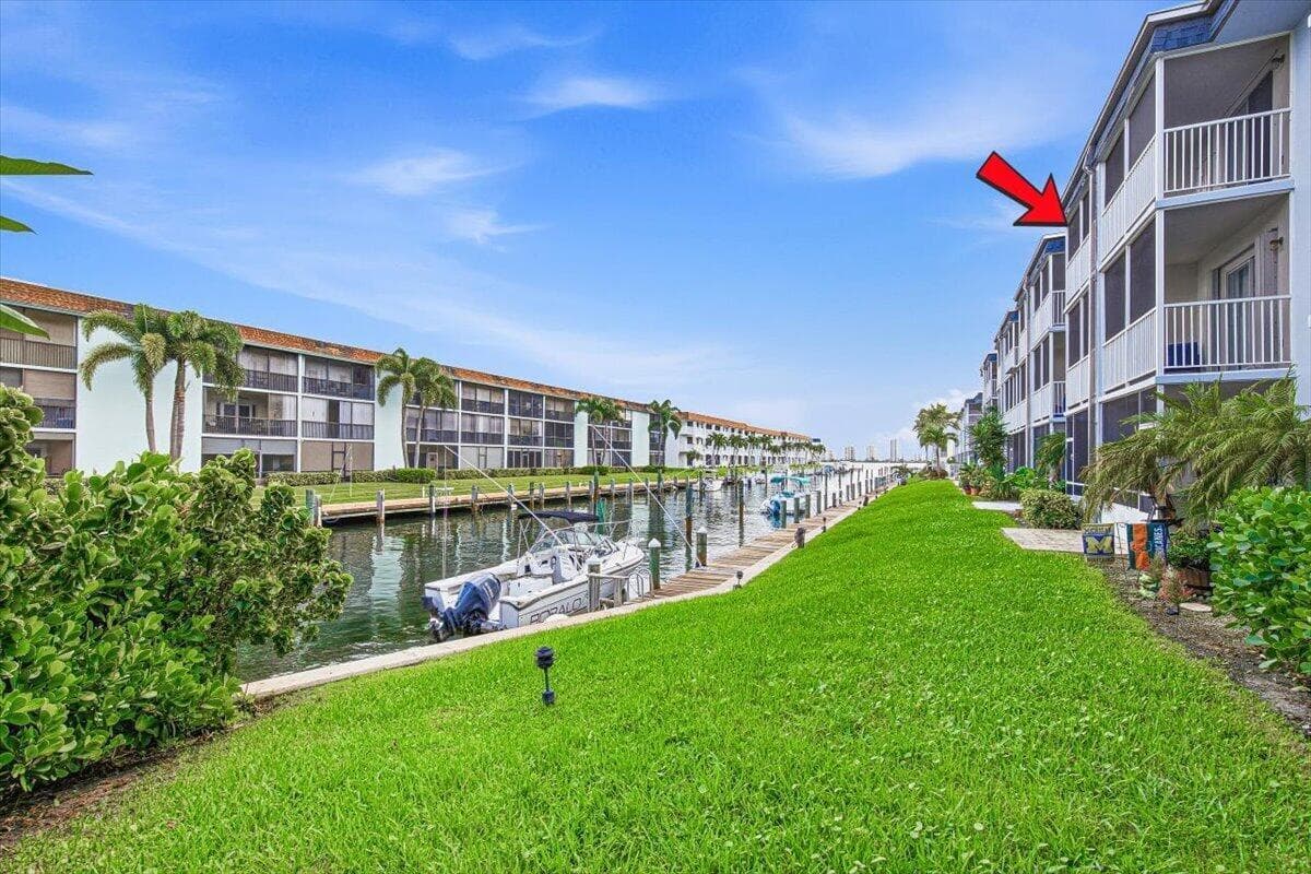 131 Doolen Court 306 photo 1