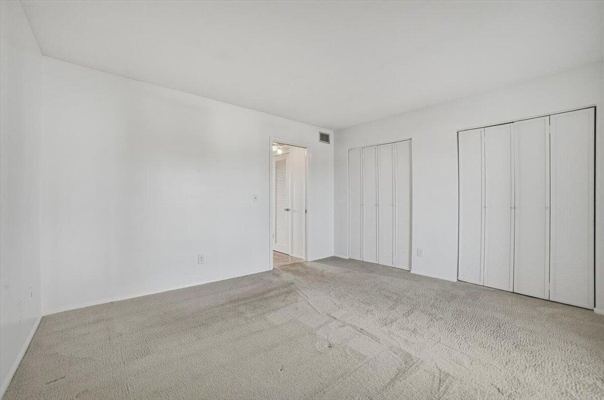 131 Doolen Court 306 photo 14
