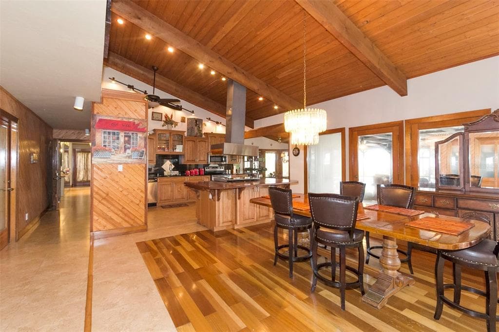 5575 ALLIGATOR LAKE ROAD photo 9