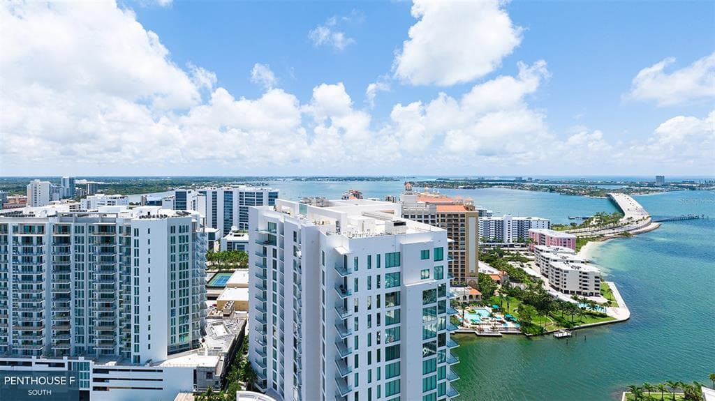 555 QUAY COMMON 503 photo 8