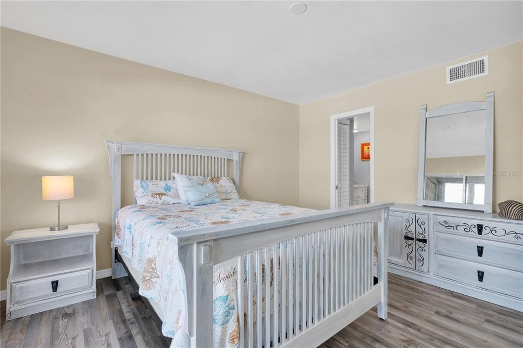 403 GULF WAY 302 photo 12