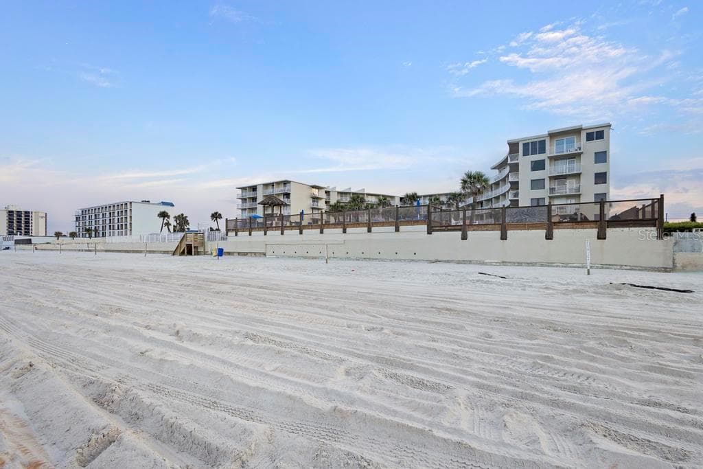 1233 S ATLANTIC AVENUE 2270 photo 17