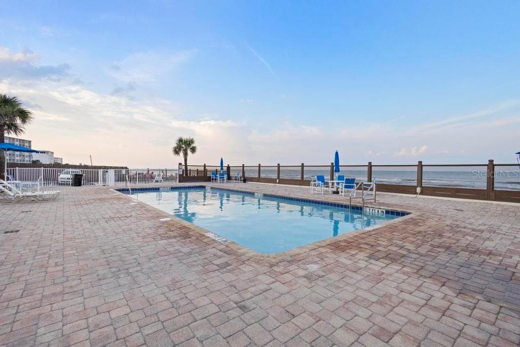 1233 S ATLANTIC AVENUE 2270 photo 5