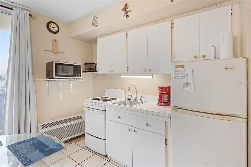 1233 S ATLANTIC AVENUE 2270 photo 10