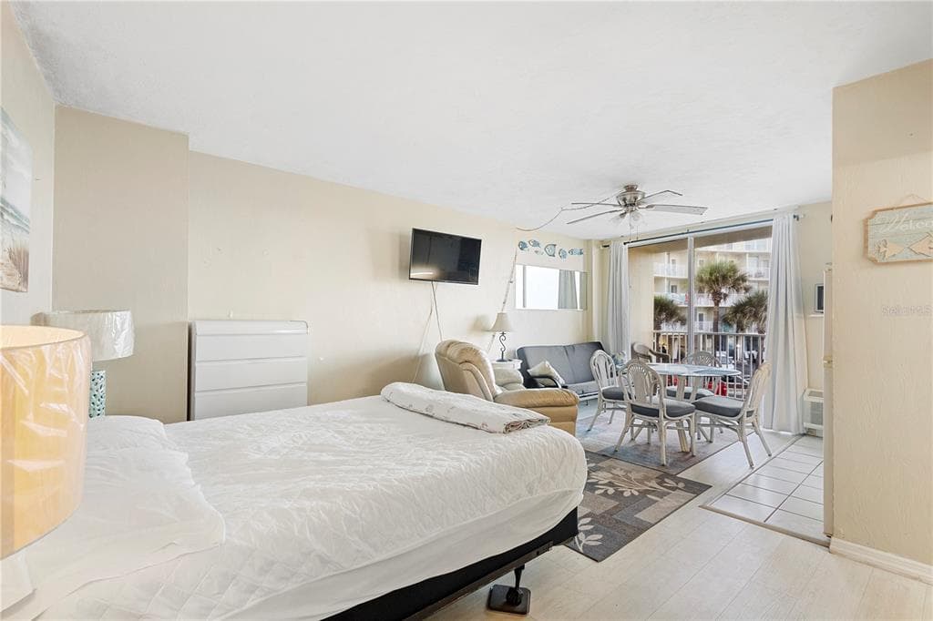 1233 S ATLANTIC AVENUE 2270 photo 8
