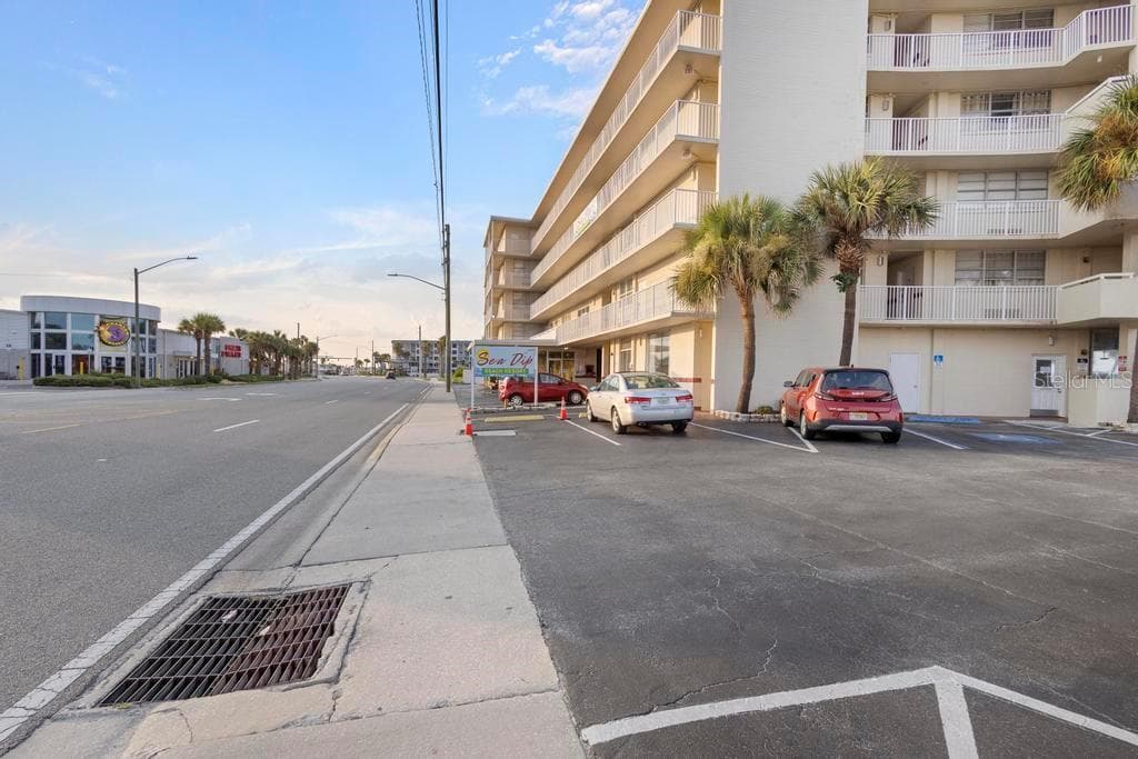 1233 S ATLANTIC AVENUE 2270 photo 21