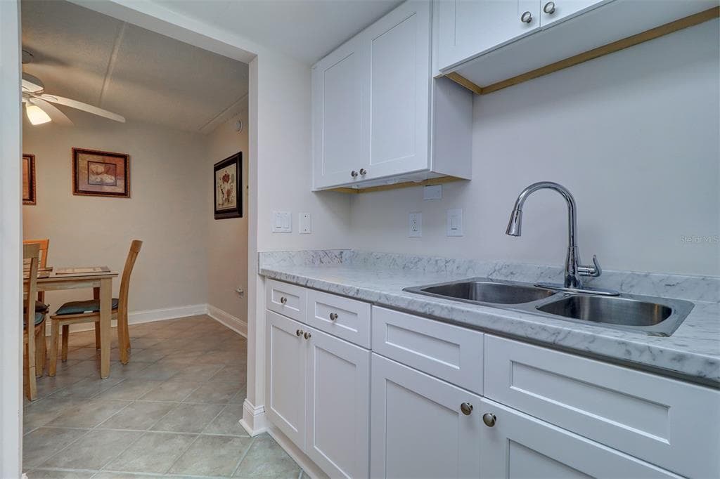 12760 INDIAN ROCKS ROAD 1004 photo 16