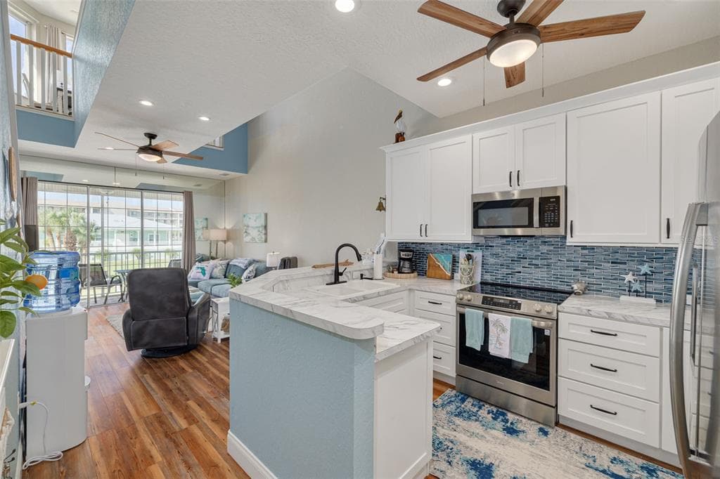 8246 AQUILA STREET photo 8