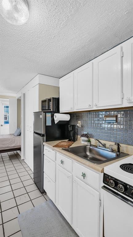 483 E SHORE DRIVE D4 photo 10
