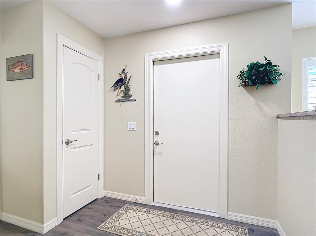 4 WINDSOR DRIVE photo 25