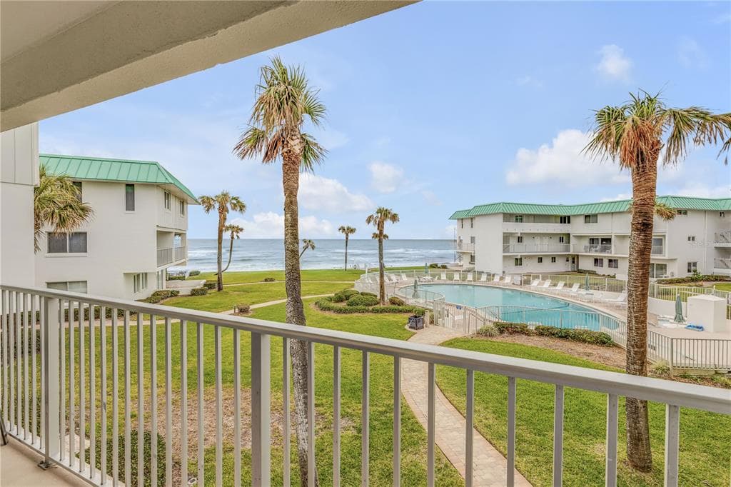 815 OCEAN SHORE BOULEVARD U9A photo 3