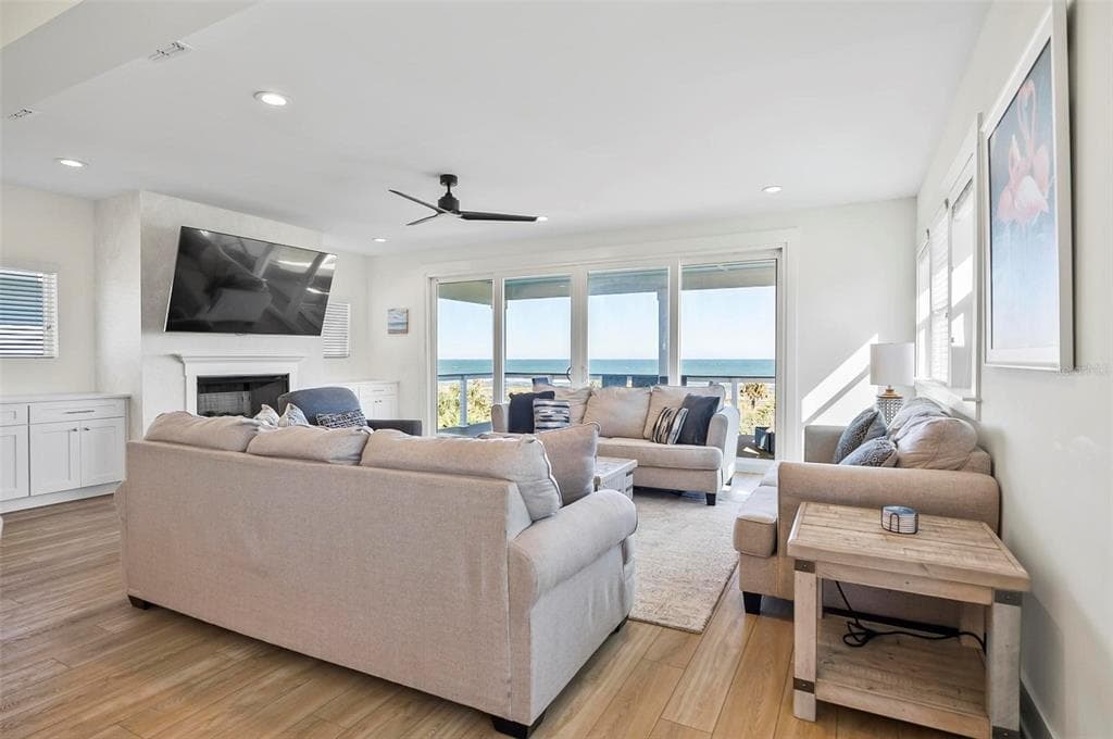 200 SURFVIEW LANE photo 9
