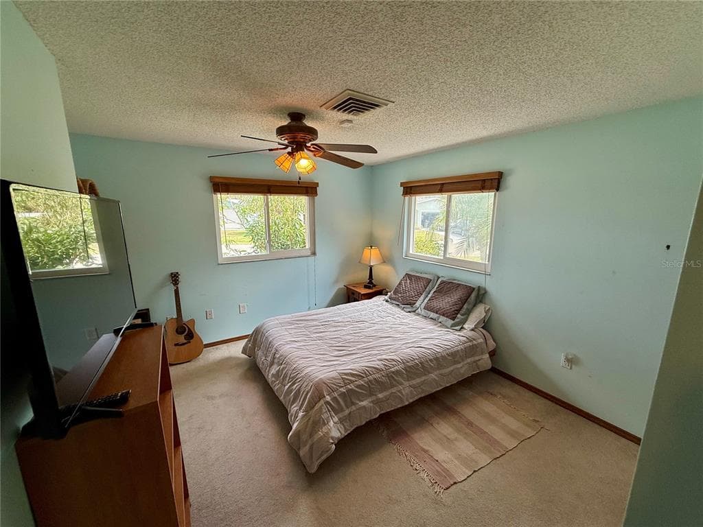 468 CEIL DRIVE photo 19