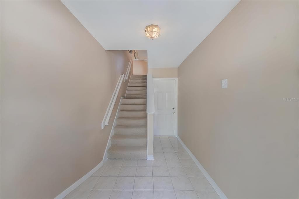 615 GARLAND CIRCLE photo 9